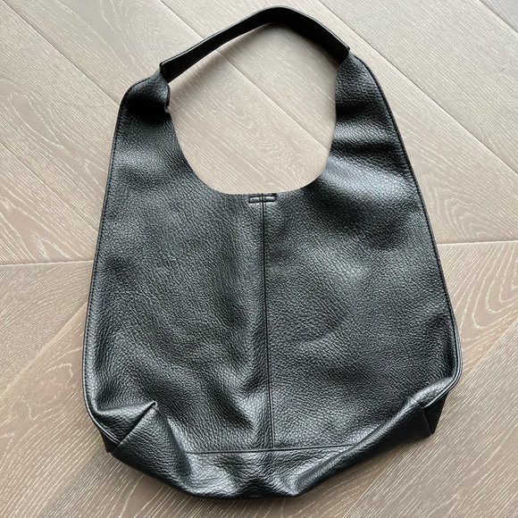 Handbags - Vegan Leather tote bag